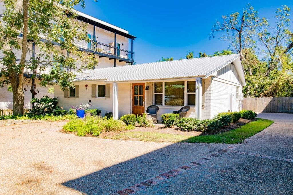 Downtown Fairhope Cottage Exterior photo
